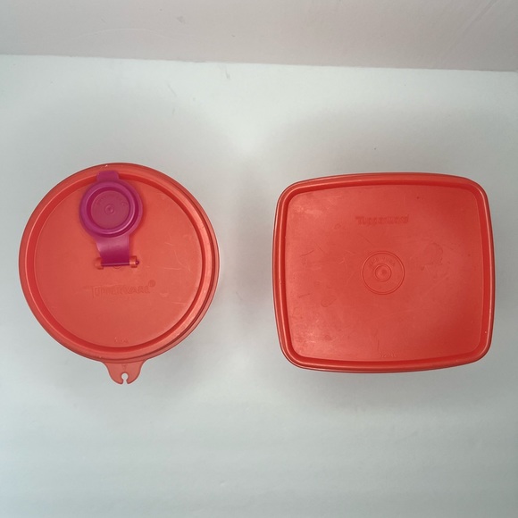 Vintage Tupperware RED Handolier Container 321-5‎ Lid 563-9 Flap 5641 storage - Picture 2 of 12